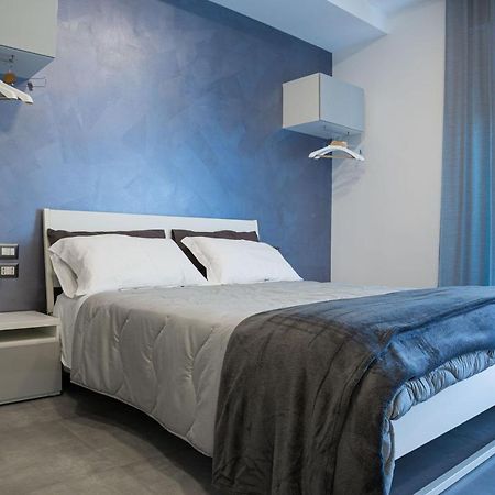 Amica Geniale Hotel Naples Luaran gambar